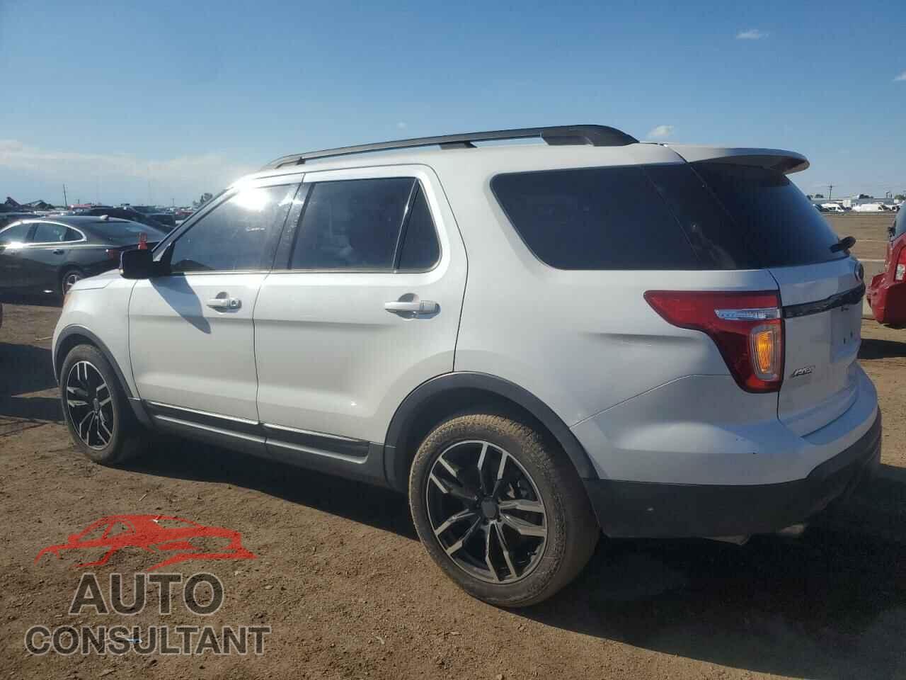 FORD EXPLORER 2015 - 1FM5K8GT4FGA11609