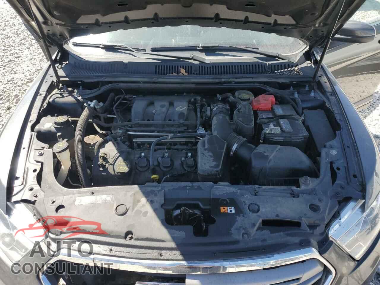 FORD TAURUS 2017 - 1FAHP2E85HG130308