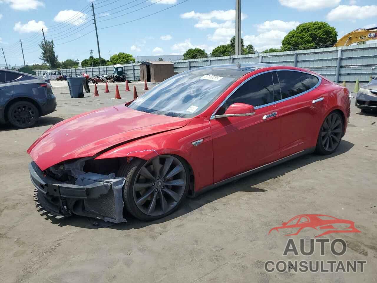 TESLA MODEL S 2013 - 5YJSA1DP9DFP08936