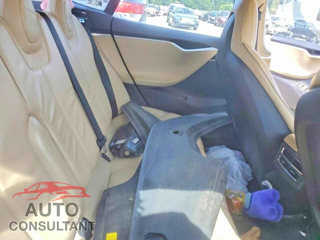 TESLA MODEL S 2013 - 5YJSA1CP5DFP08823