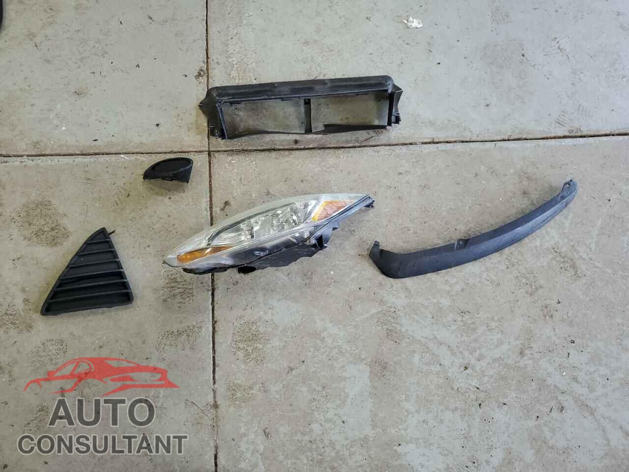 FORD FOCUS 2014 - 1FADP3F27EL370199