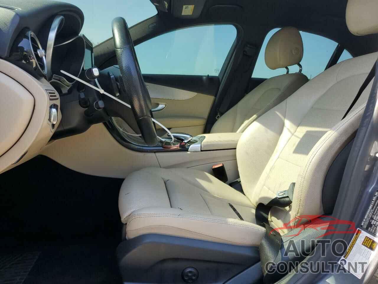 MERCEDES-BENZ C-CLASS 2015 - 55SWF4JB4FU093081