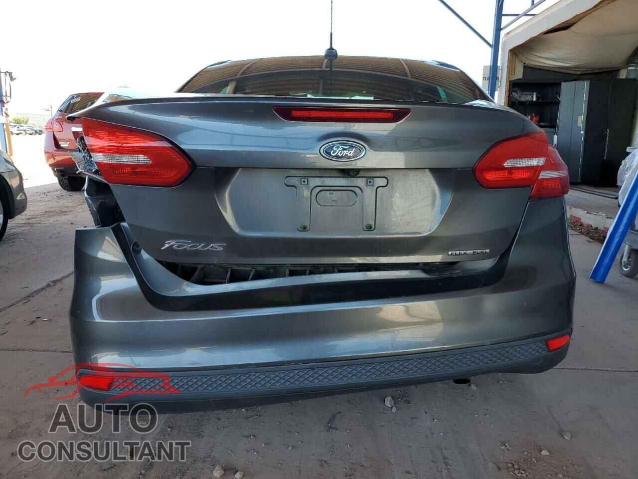 FORD FOCUS 2016 - 1FADP3E22GL384080