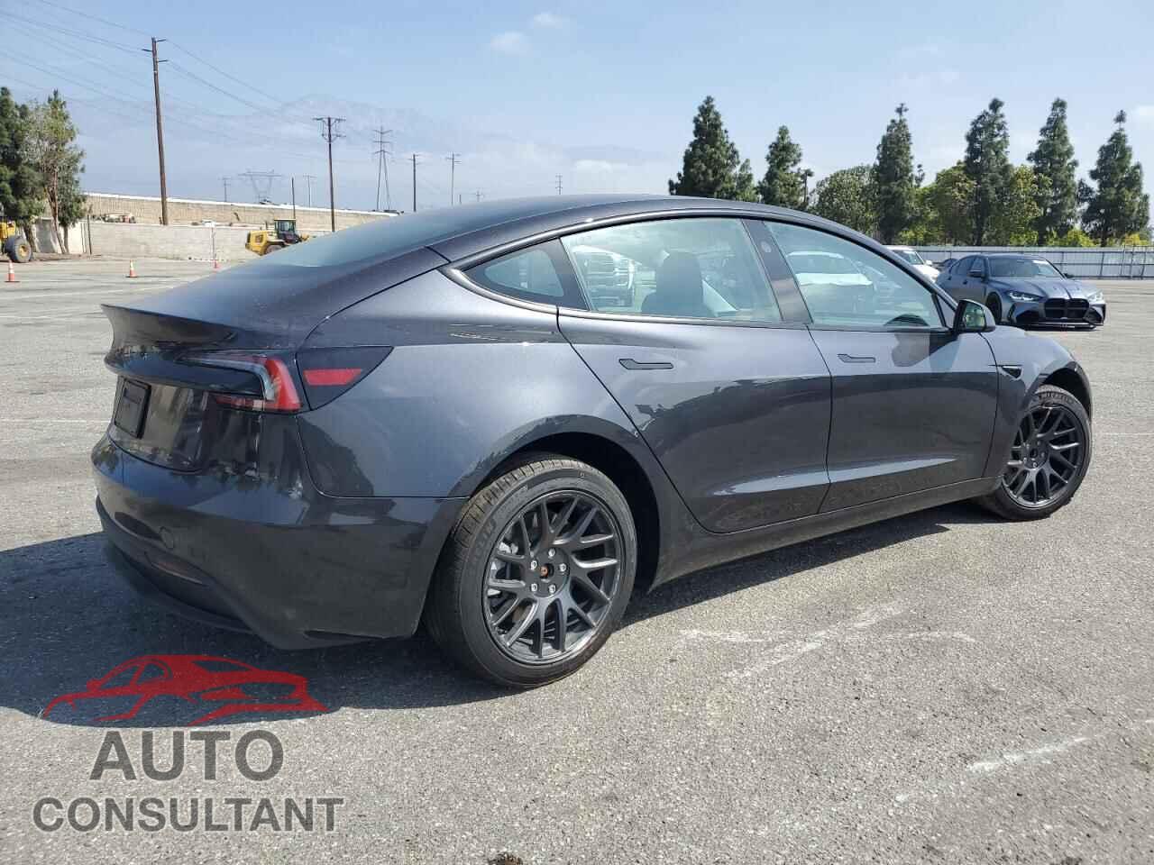 TESLA MODEL 3 2024 - 5YJ3E1EAXRF832630