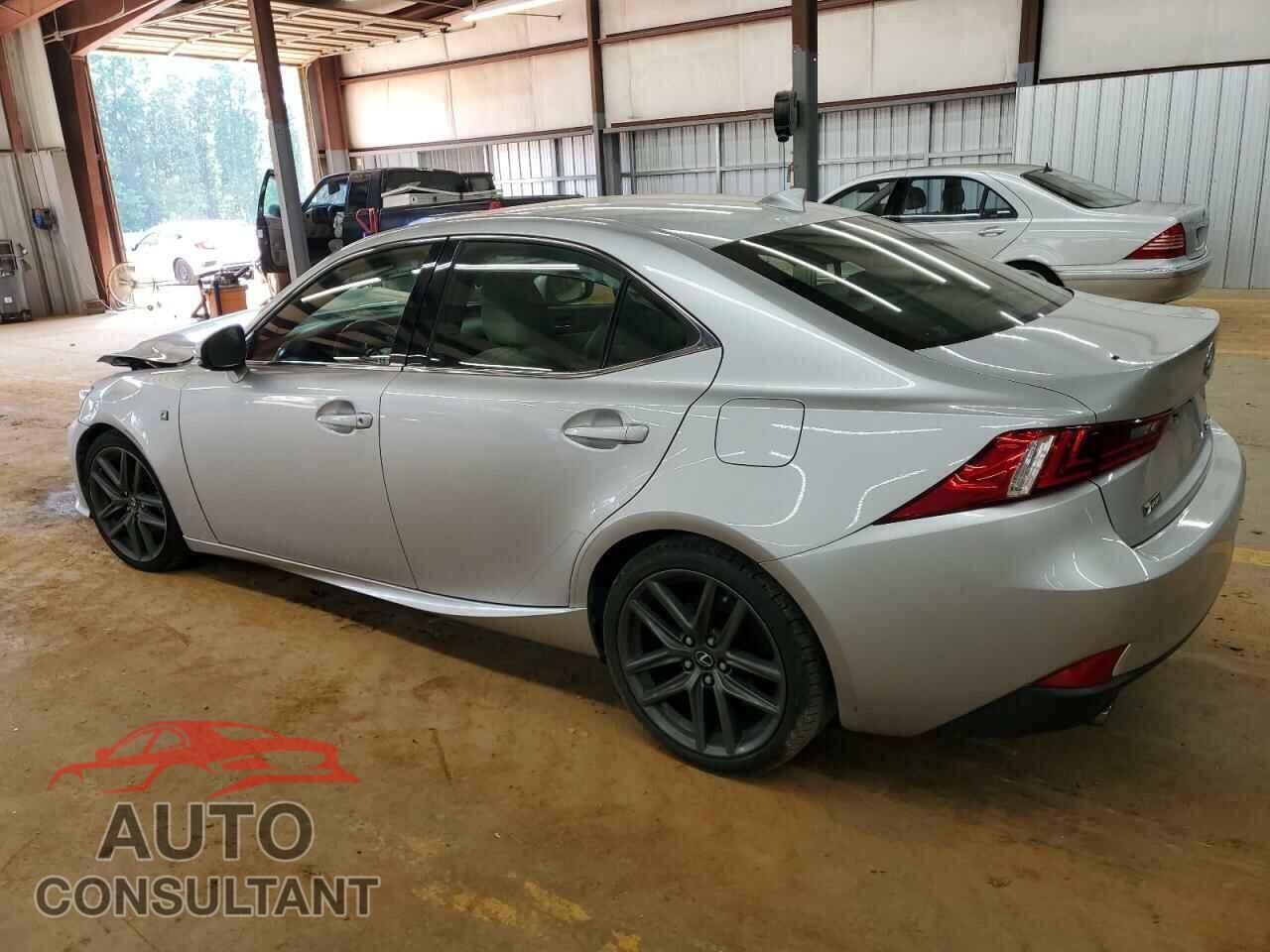 LEXUS IS 2015 - JTHCF1D26F5025718