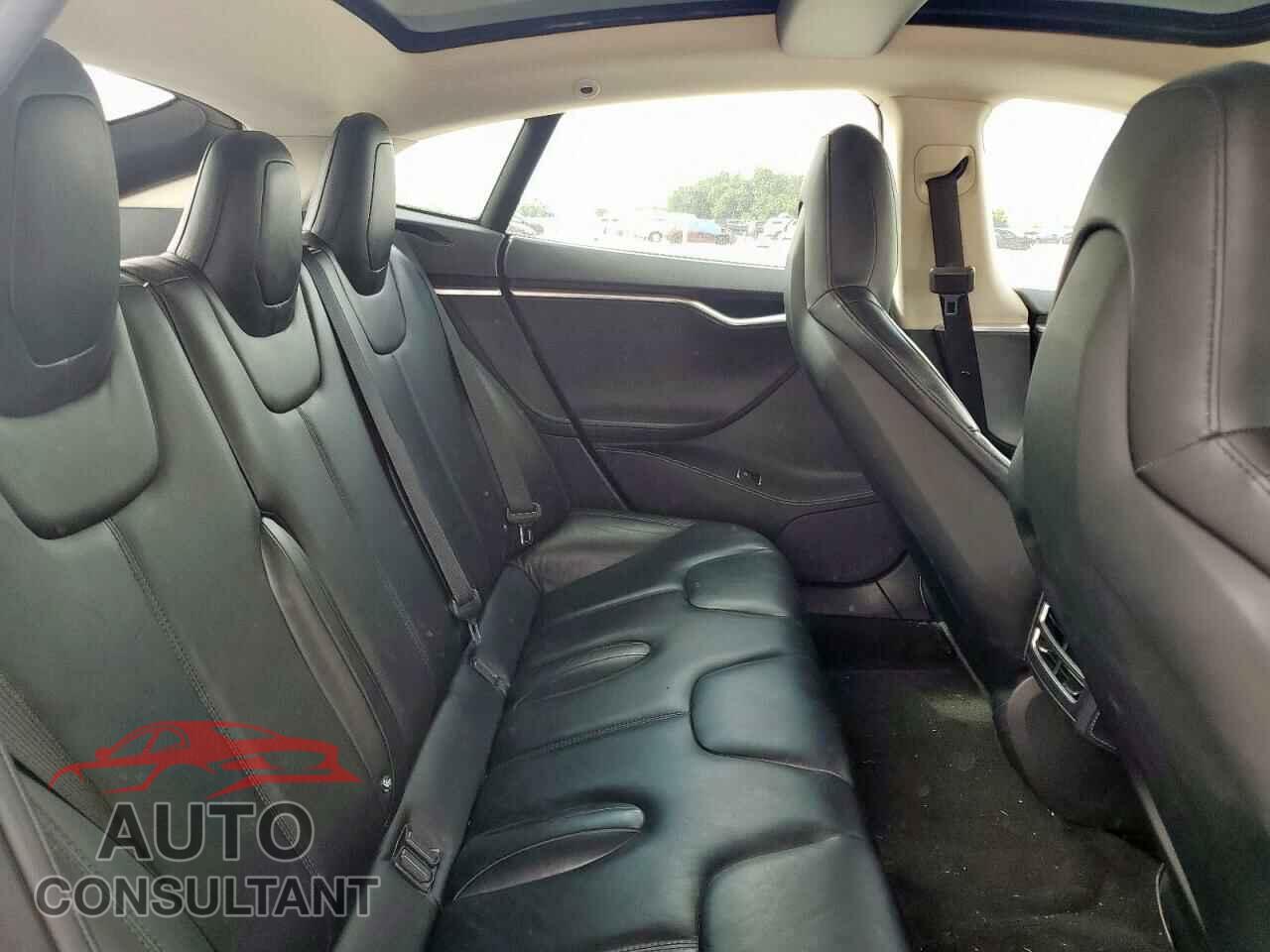 TESLA MODEL S 2015 - 5YJSA1S23FF098770
