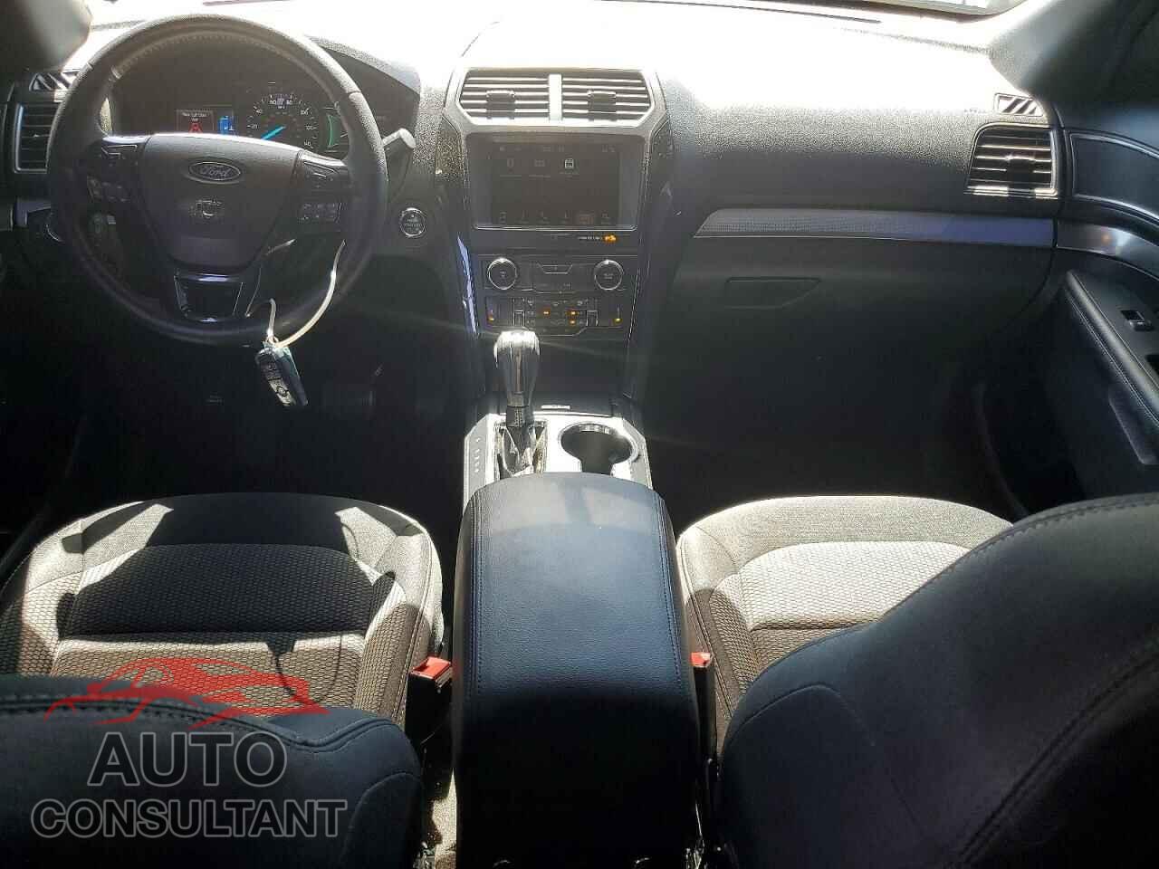 FORD EXPLORER 2018 - 1FM5K7D80JGB79685