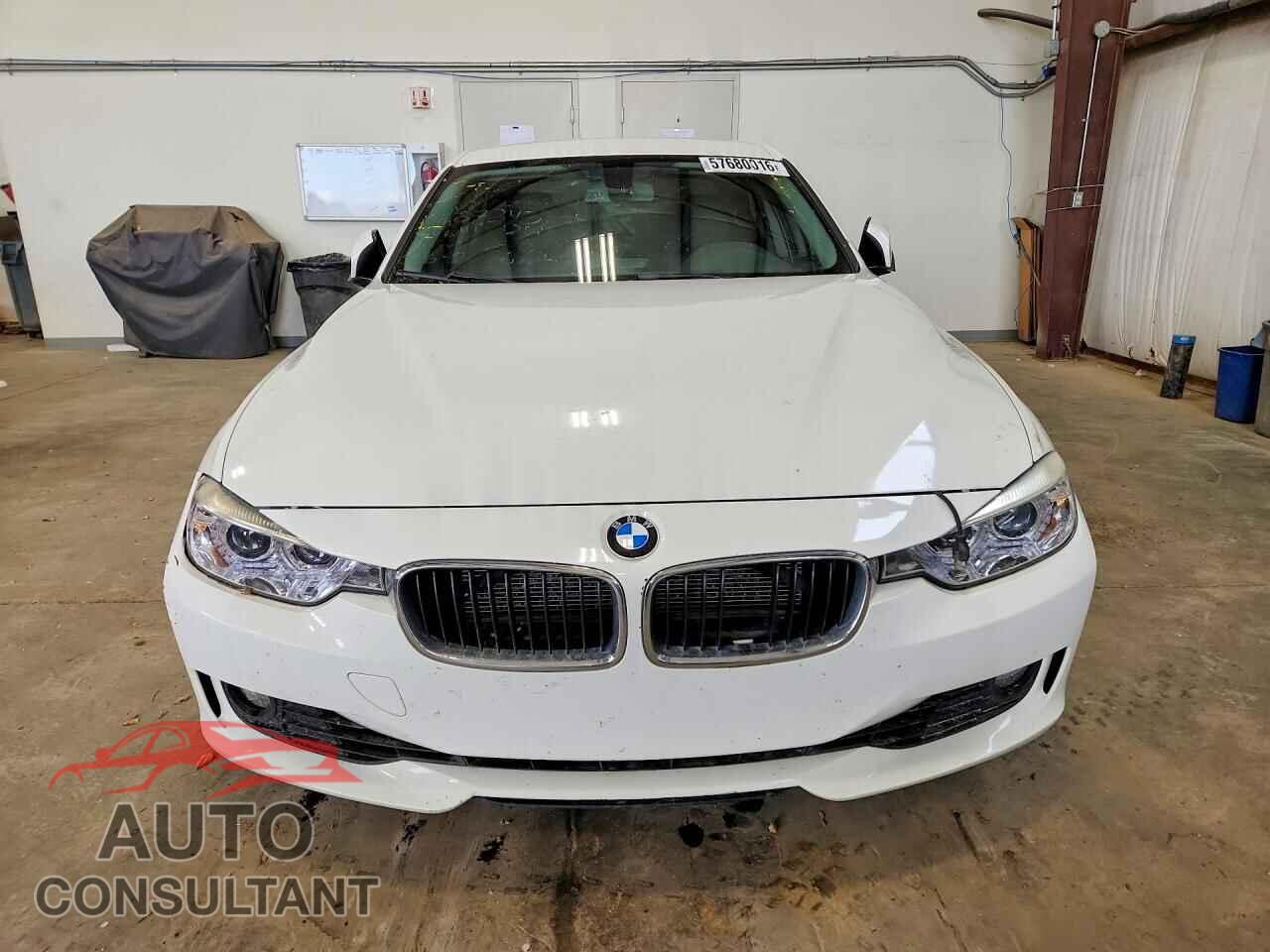 BMW 3 SERIES 2013 - WBA3B3C56DF537343