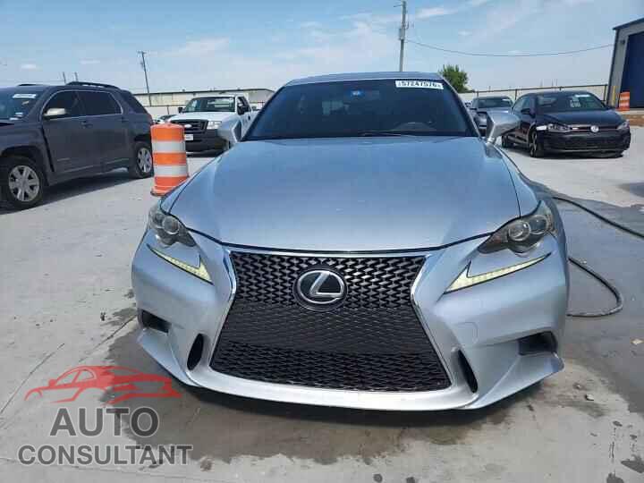 LEXUS IS 2015 - JTHBF1D26F5051764