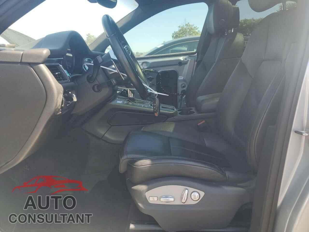 PORSCHE MACAN 2016 - WP1AB2A55GLB40850