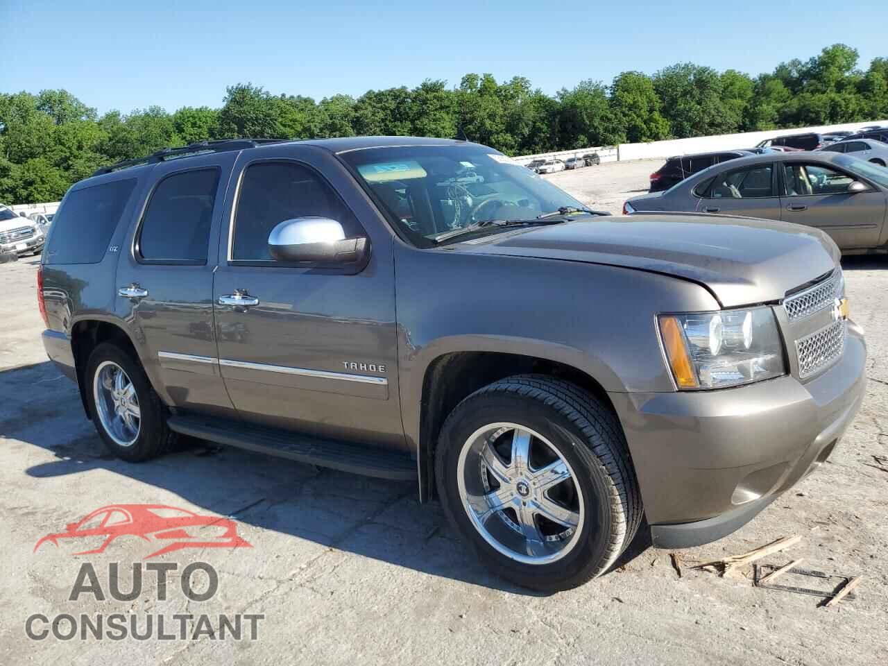 CHEVROLET TAHOE 2011 - 1GNSCCE09BR391679