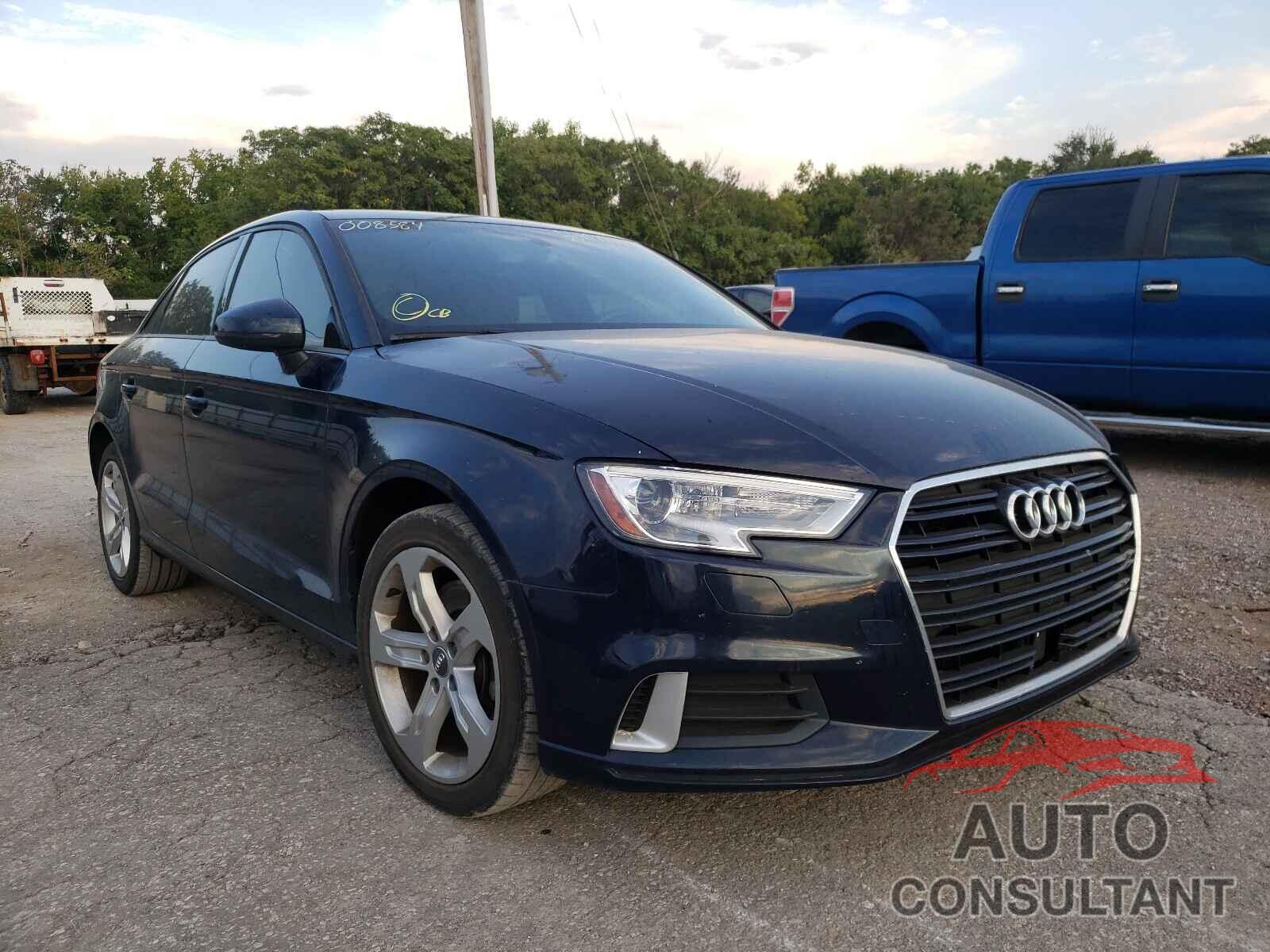 AUDI A3 2018 - WAUAUGFF5J1008584