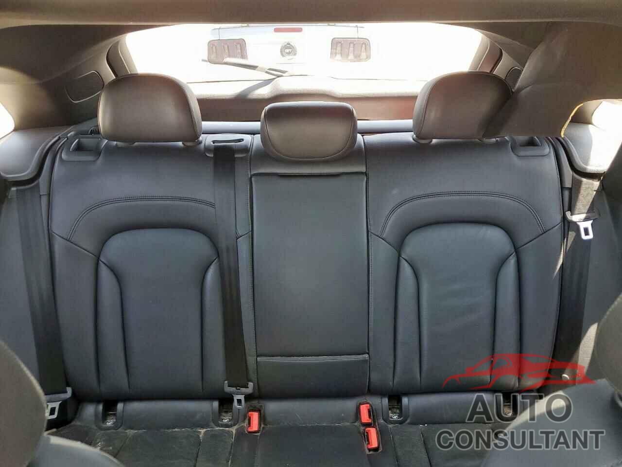 AUDI Q3 2018 - WA1JCCFS0JR007110