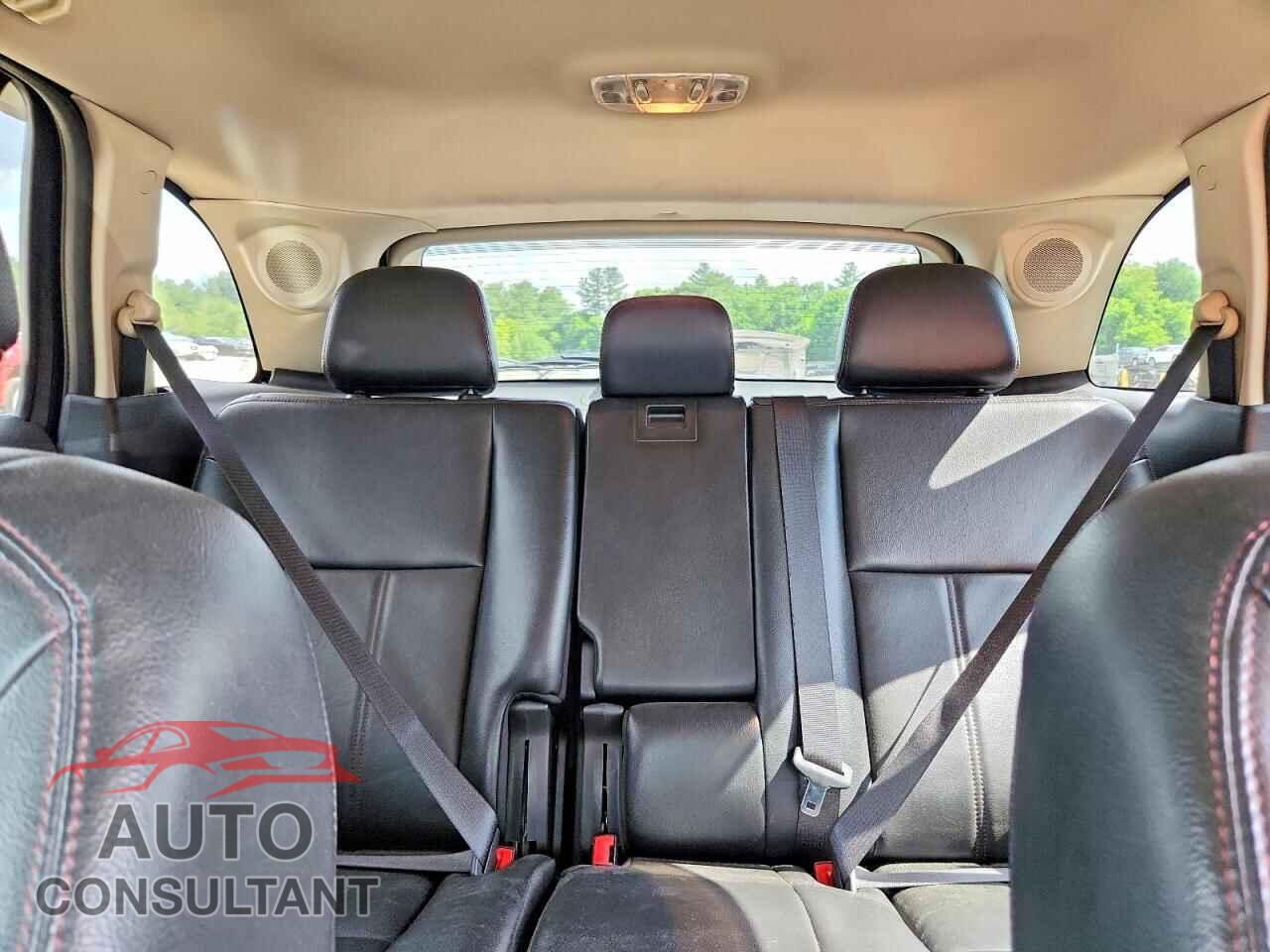 FORD EDGE 2011 - 2FMDK4KC1BBA93358