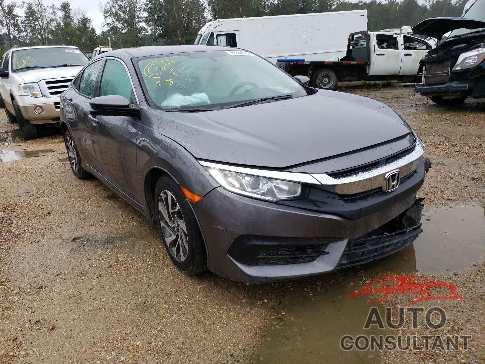 HONDA CIVIC 2018 - 19XFC2F77JE032082