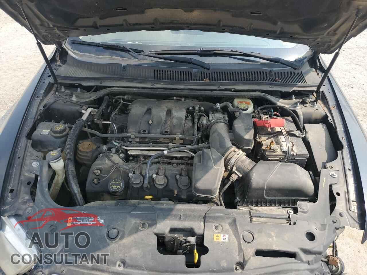 FORD TAURUS 2015 - 1FAHP2D87FG124010