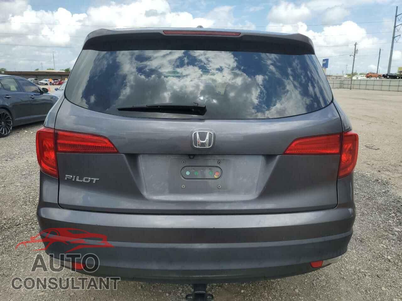 HONDA PILOT 2017 - 5FNYF5H54HB014298