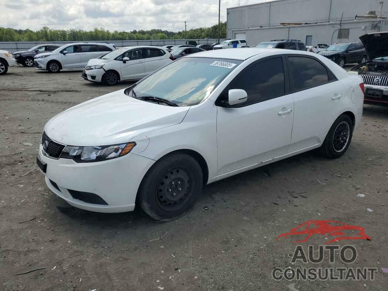 KIA FORTE 2011 - KNAFU4A25B5454043