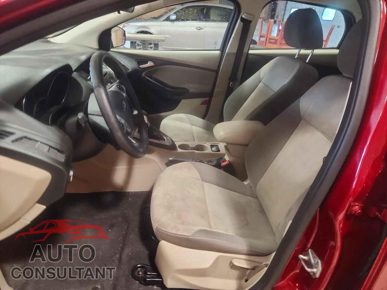 FORD FOCUS 2014 - 1FADP3F23EL343940
