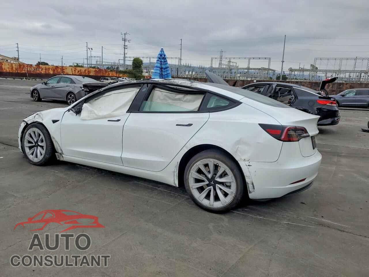TESLA MODEL 3 2023 - 5YJ3E1EB3PF477290