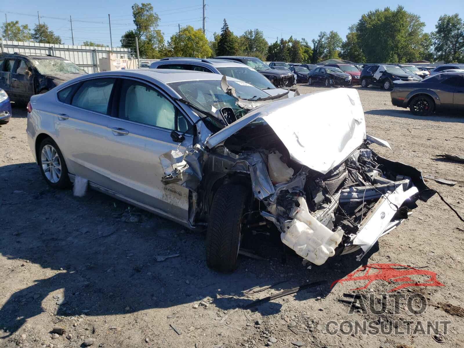 FORD FUSION 2019 - 3FA6P0MU0KR137385