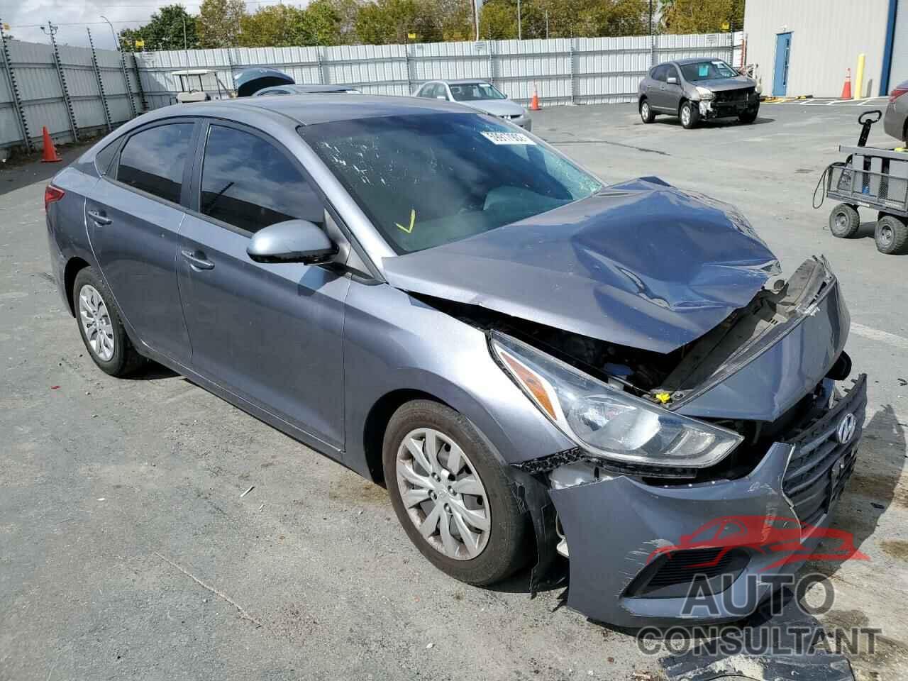 HYUNDAI ACCENT 2018 - 3KPC24A30JE013329