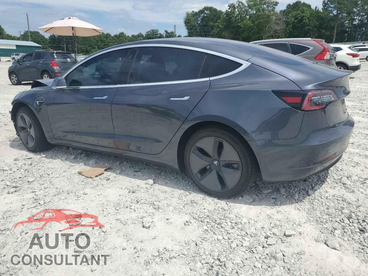 TESLA MODEL 3 2018 - 5YJ3E1EB0JF128529