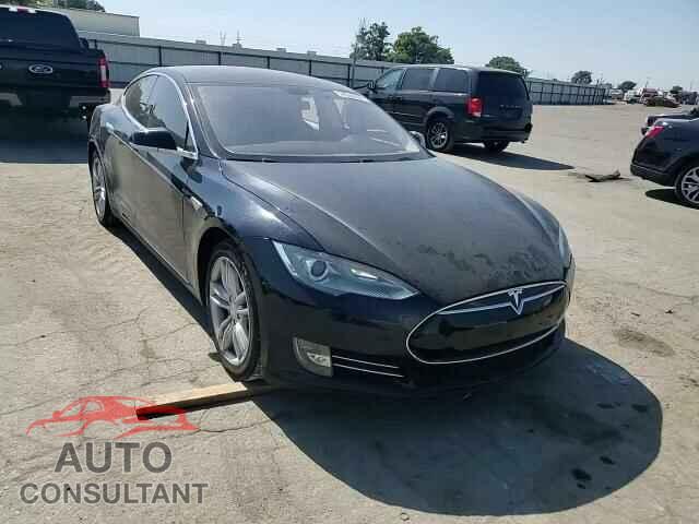 TESLA MODEL S 2014 - 5YJSA1S13EFP29202
