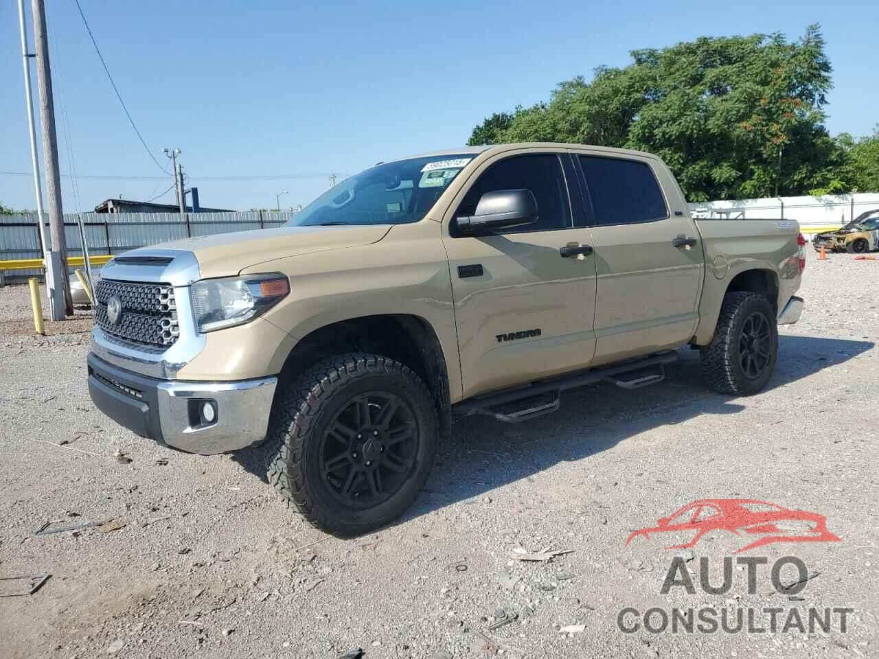 TOYOTA TUNDRA 2019 - 5TFDW5F13KX796346