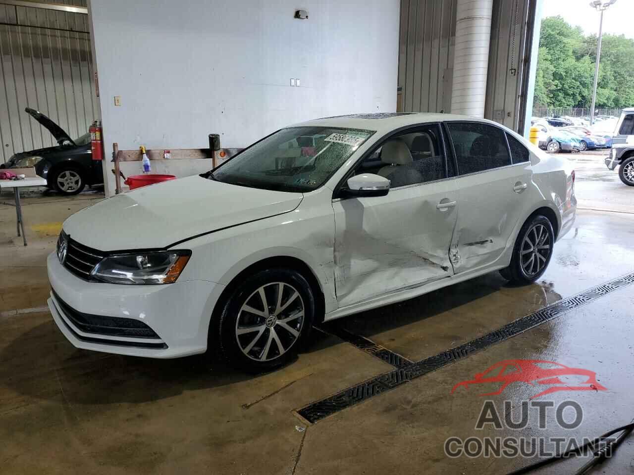 VOLKSWAGEN JETTA 2017 - 3VWB67AJ9HM207046