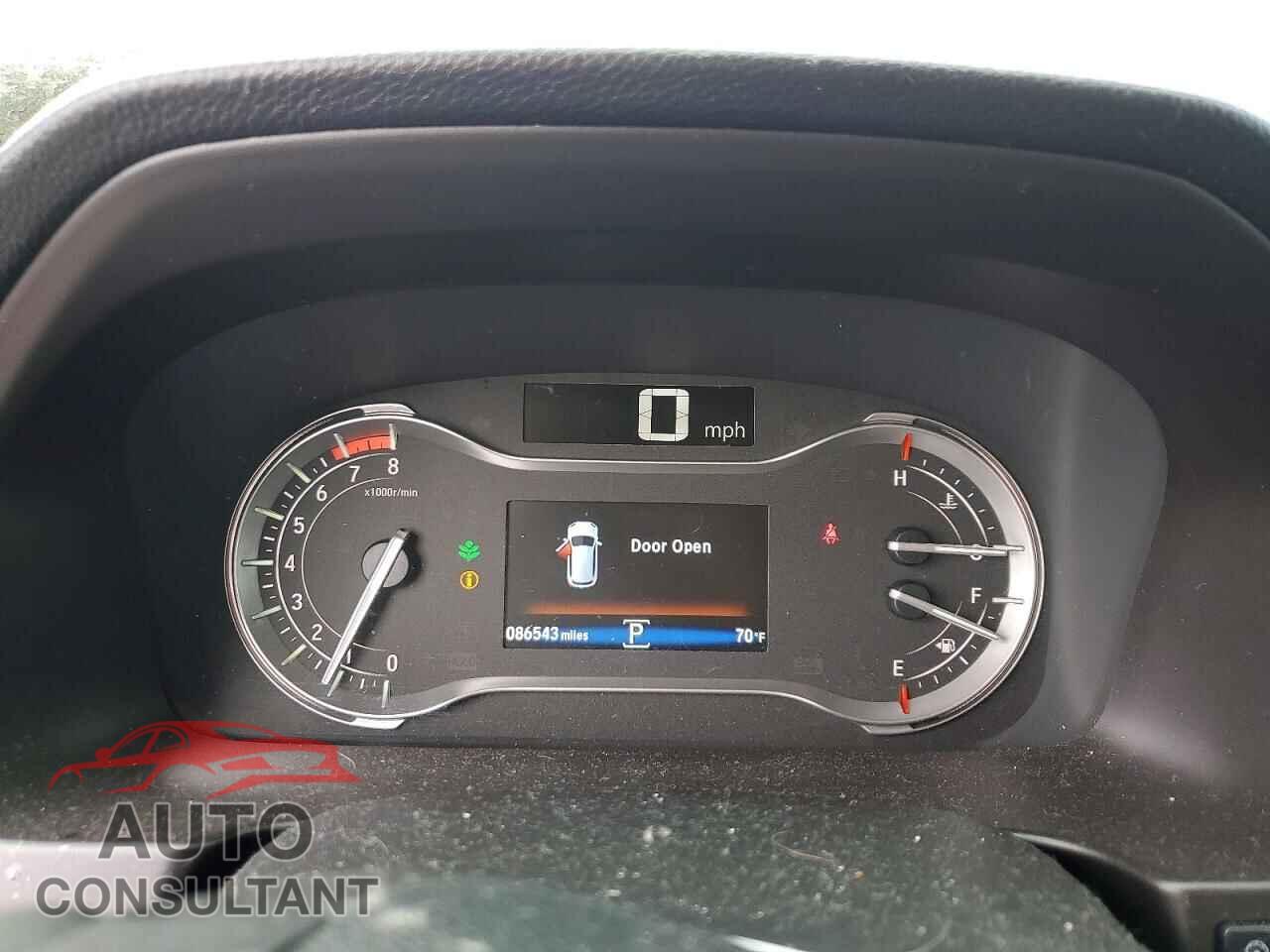 HONDA PILOT 2018 - 5FNYF5H52JB024236
