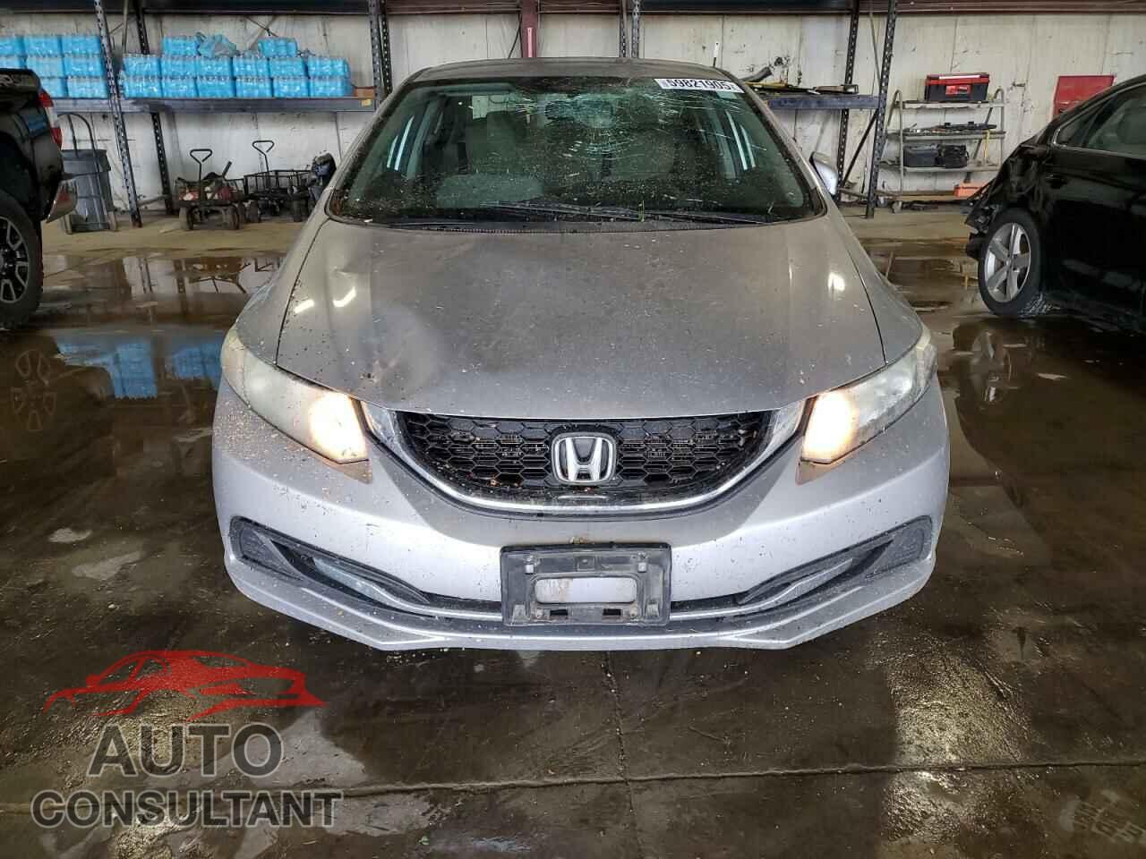 HONDA CIVIC 2015 - 19XFB2F57FE111812