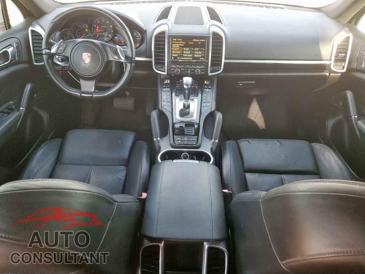 PORSCHE CAYENNE 2012 - WP1AA2A22CLA02105