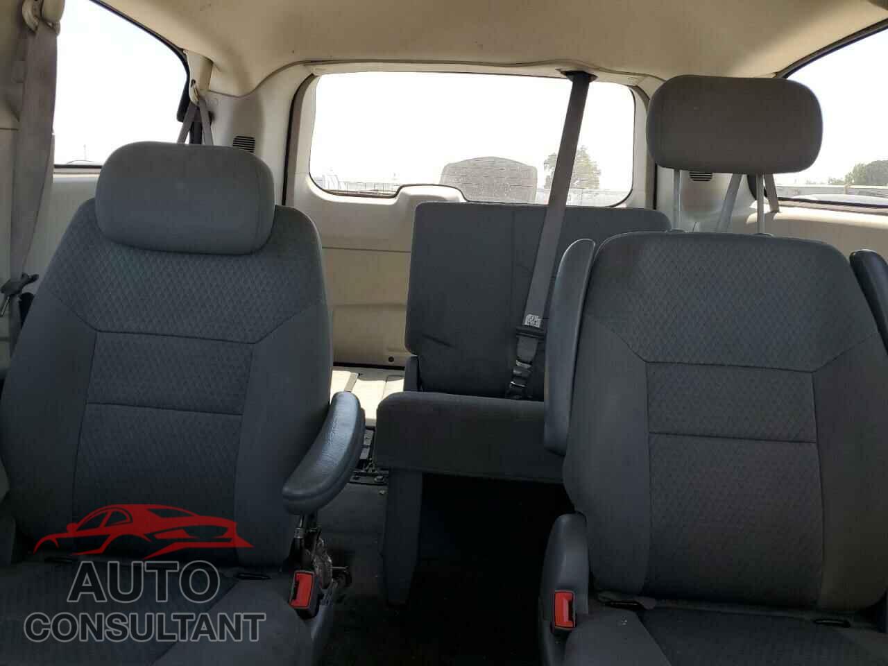 DODGE CARAVAN 2010 - 2D4RN5D15AR229759