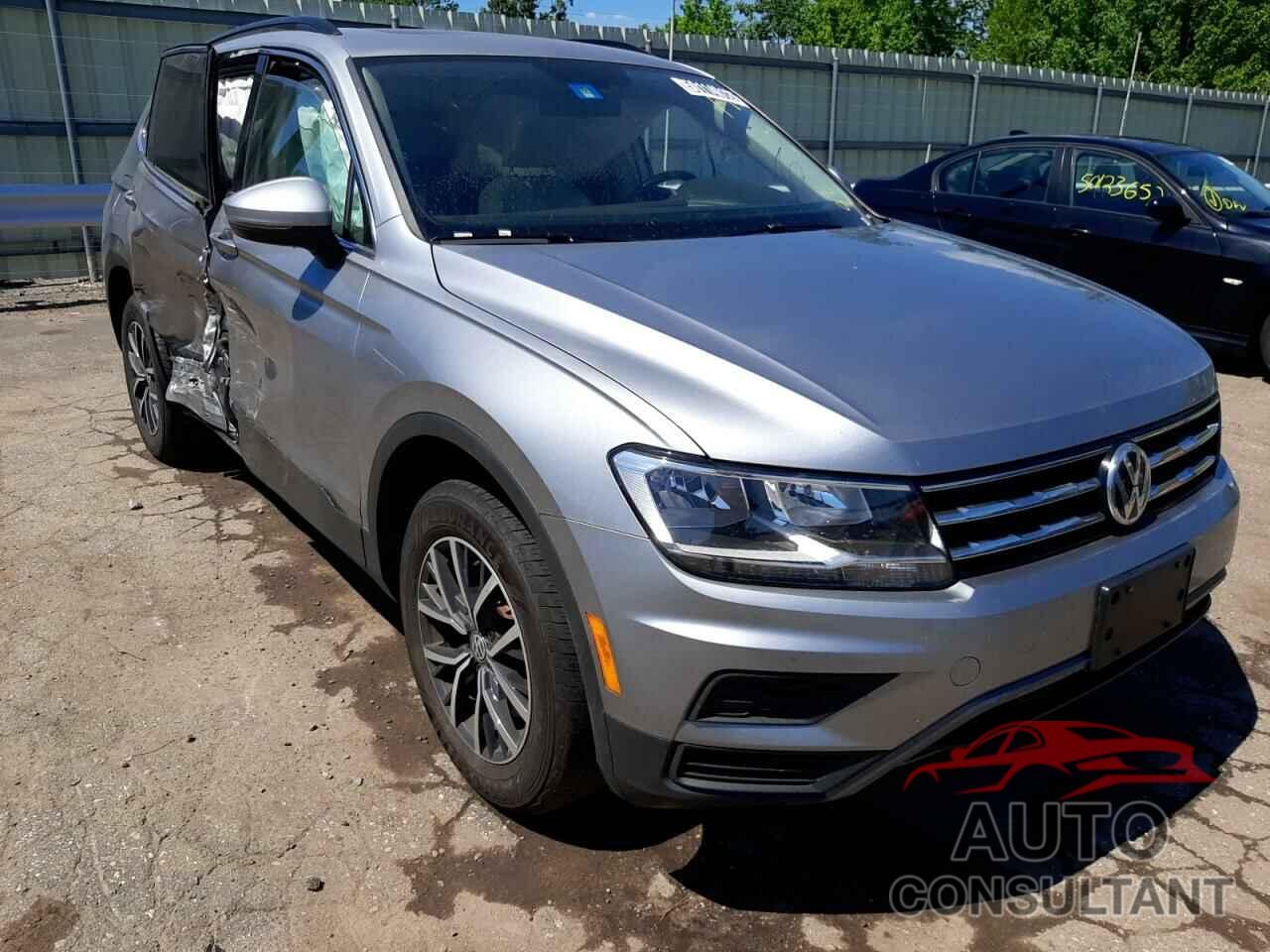 VOLKSWAGEN TIGUAN 2019 - 3VV2B7AXXKM150478