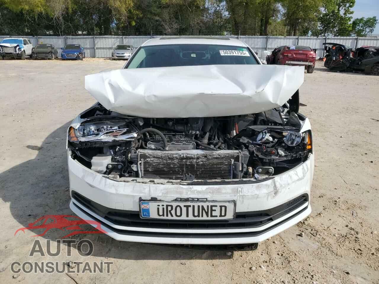 VOLKSWAGEN JETTA 2017 - 3VWDB7AJ1HM251837