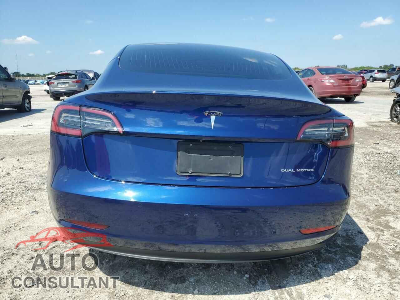 TESLA MODEL 3 2020 - 5YJ3E1EB4LF744575