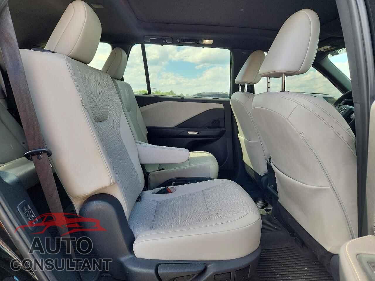 LEXUS UNKNOWN 2024 - 5TDAAAB66RS009983