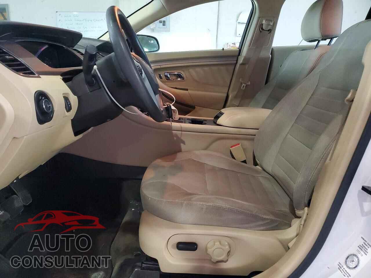 FORD TAURUS 2014 - 1FAHP2D84EG161000