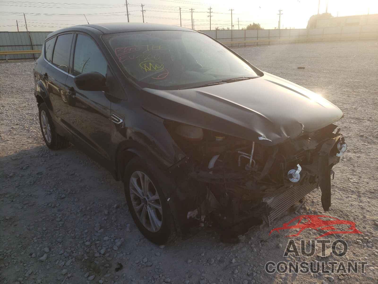 FORD ESCAPE 2017 - 1FMCU0G90HUB79047