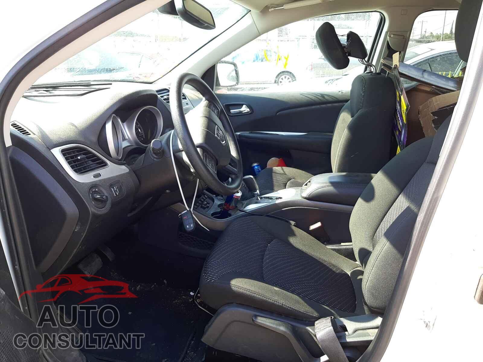 DODGE JOURNEY 2019 - 3C4PDCBB2KT874231