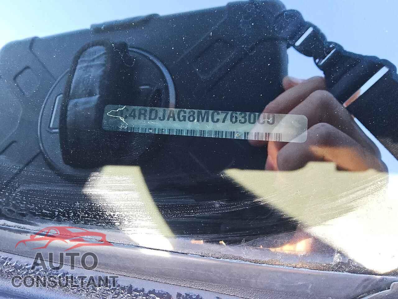 DODGE DURANGO 2021 - 1C4RDJAG8MC763000