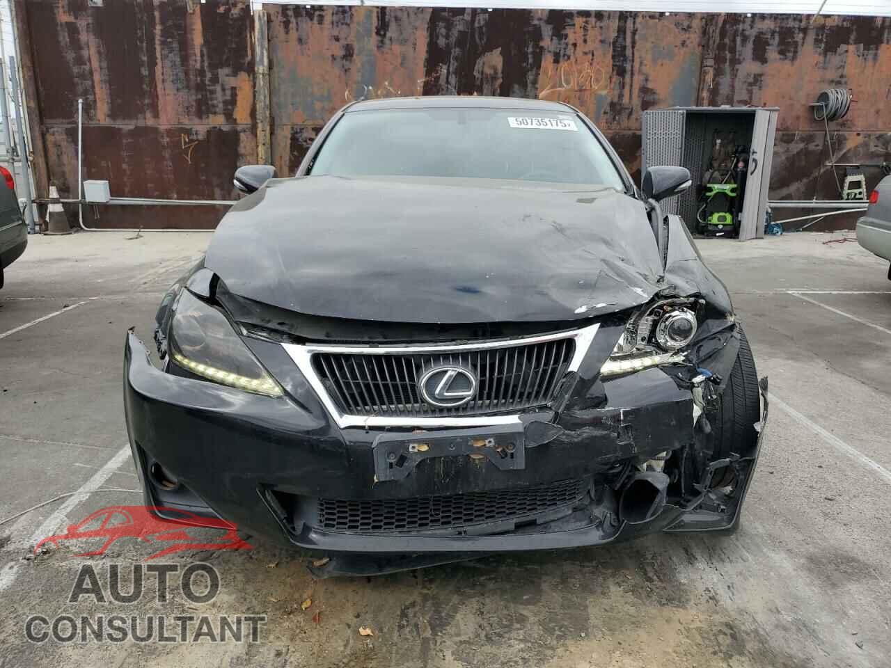 LEXUS IS 2012 - JTHBF5C21C2102643