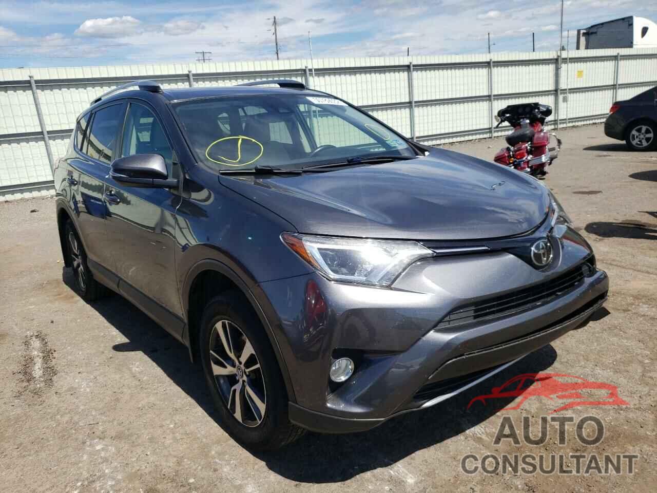 TOYOTA RAV4 2018 - JTMRFREV9JD242990