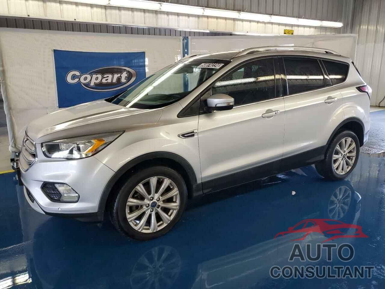 FORD ESCAPE 2017 - 1FMCU9JD3HUC82240