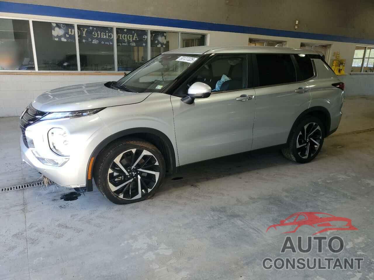 MITSUBISHI OUTLANDER 2024 - JA4J4VA80RZ021508