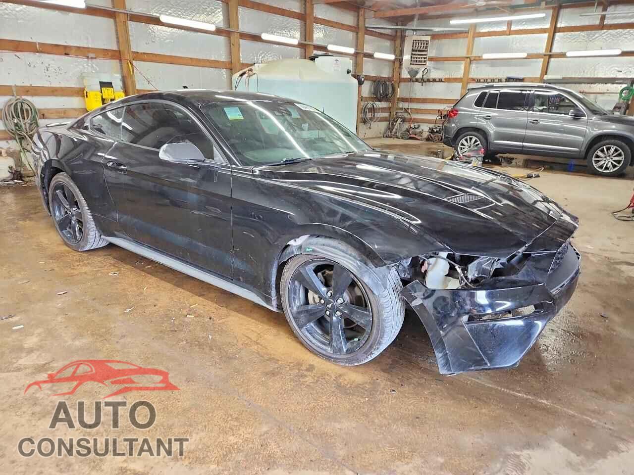 FORD MUSTANG 2021 - 1FA6P8THXM5104368