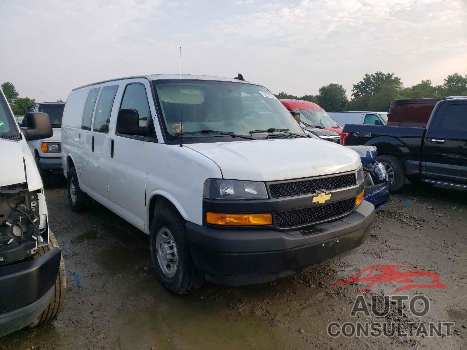 CHEVROLET EXPRESS 2018 - 1GCWGAFPXJ1336055