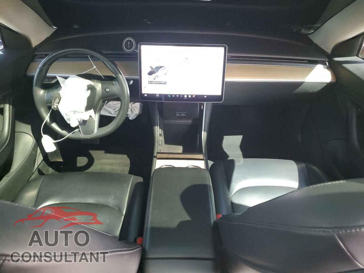 TESLA MODEL 3 2018 - 5YJ3E1EA2JF015351