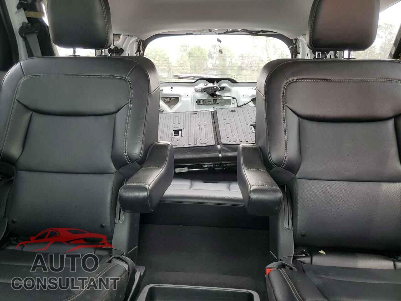 FORD EXPLORER 2021 - 1FMSK7FH9MGB03760